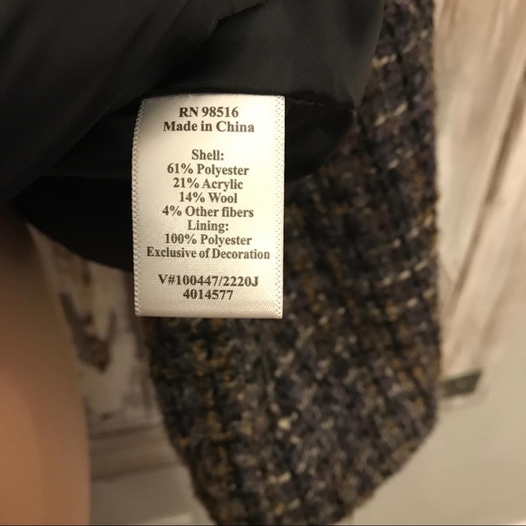 Cold water Creek. Jacket 💕 - Picture 2 of 5